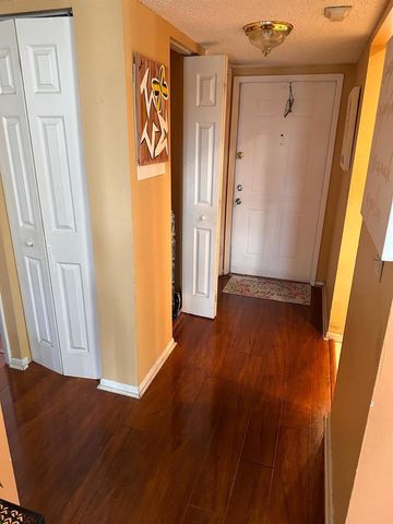 6575 W Oakland Park Boulevard 417, Lauderhill, FL 33313