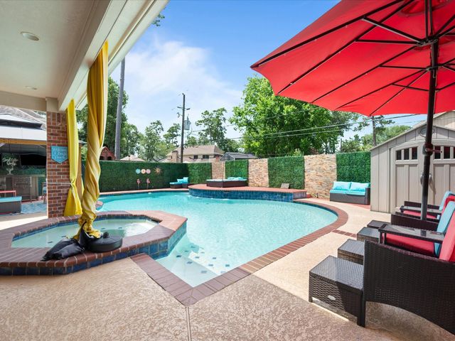 16123 Lafone Drive, Spring, TX 77379