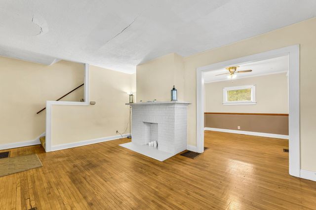 2201 Ferris Road, Columbus, OH 43224