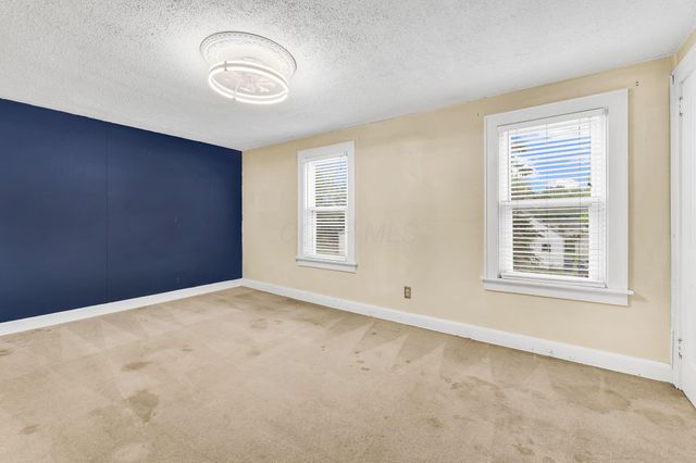2201 Ferris Road, Columbus, OH 43224