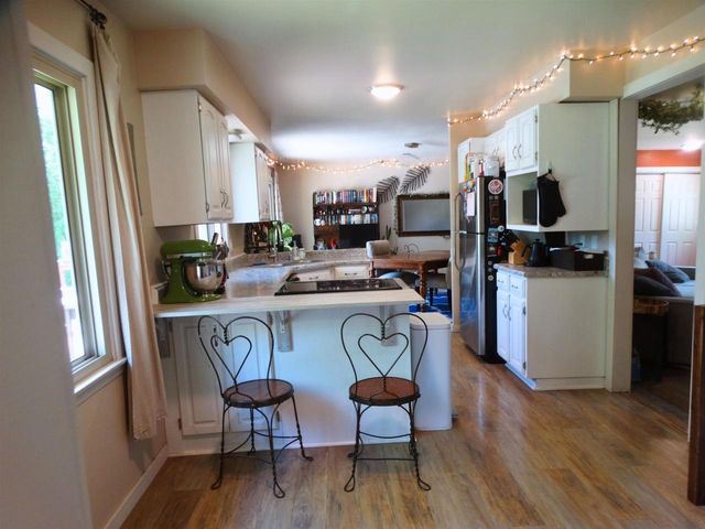 1020 Devonshire Drive, Oshkosh, WI 54902