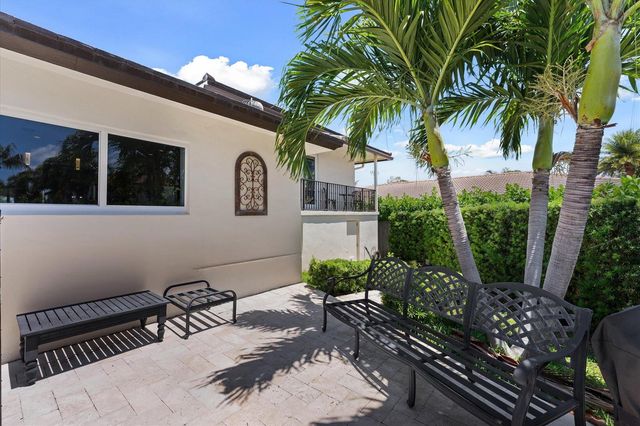 2948 NE 35th Court, Lighthouse Point, FL 33064