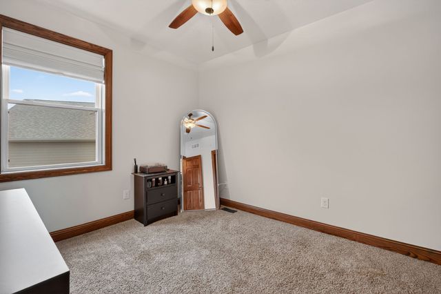 729 Timberview Drive, Adel, IA 50003