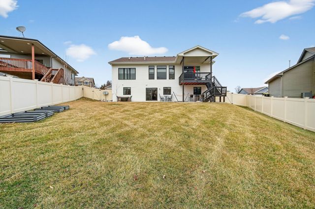 729 Timberview Drive, Adel, IA 50003