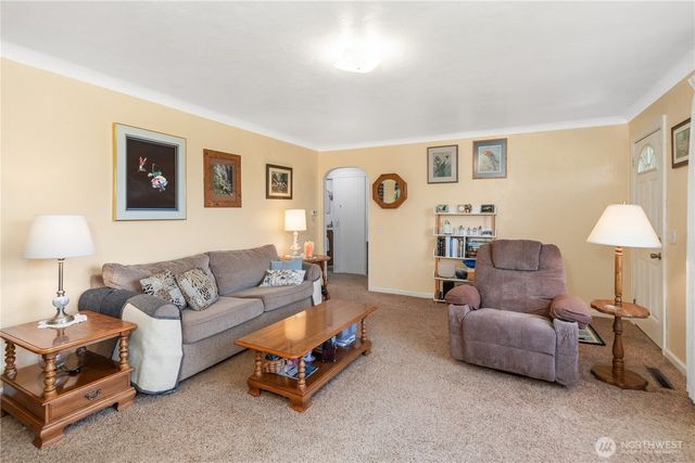 209 Tracy Avenue, Port Orchard, WA 98366