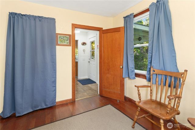 209 Tracy Avenue, Port Orchard, WA 98366