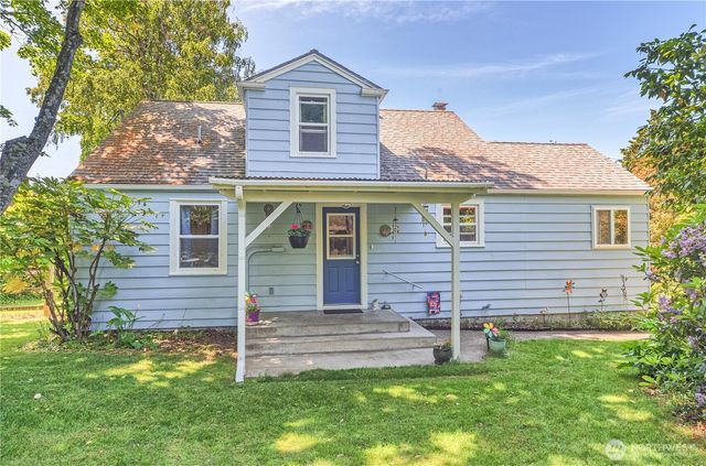 209 Tracy Avenue, Port Orchard, WA 98366