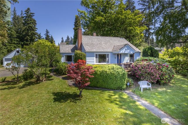 209 Tracy Avenue, Port Orchard, WA 98366