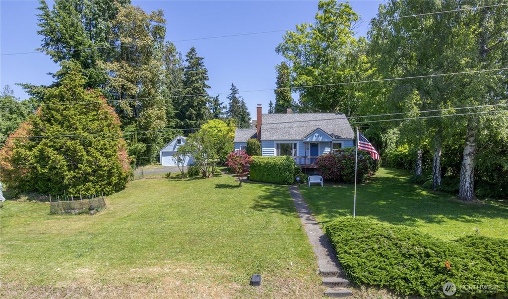 209 Tracy Avenue, Port Orchard, WA 98366
