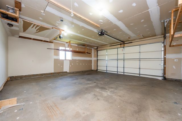 3251 Friday Road, Coloma, MI 49038