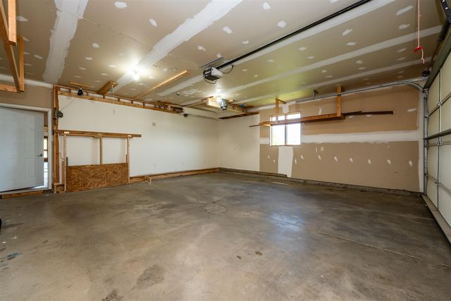 3251 Friday Road, Coloma, MI 49038