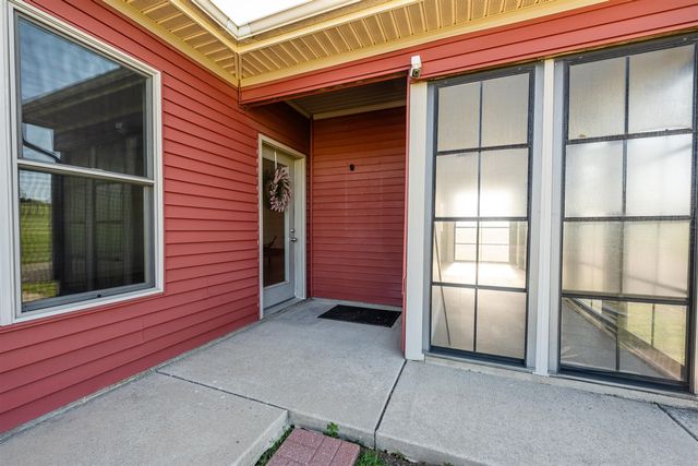 3251 Friday Road, Coloma, MI 49038