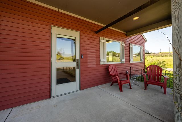 3251 Friday Road, Coloma, MI 49038