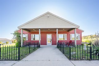 3251 Friday Road, Coloma, MI 49038