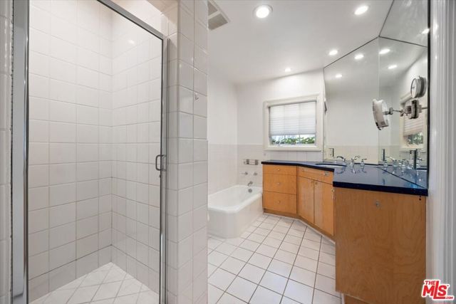 14041 Roblar Road, Sherman Oaks, CA 91423