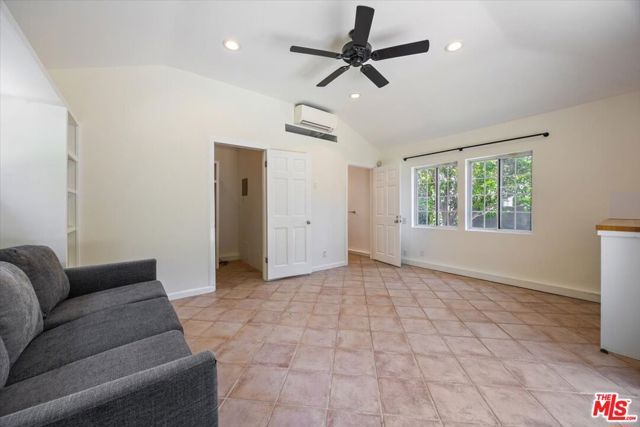 14041 Roblar Road, Sherman Oaks, CA 91423