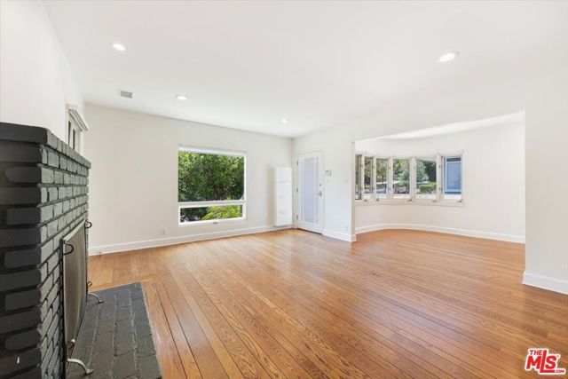 14041 Roblar Road, Sherman Oaks, CA 91423