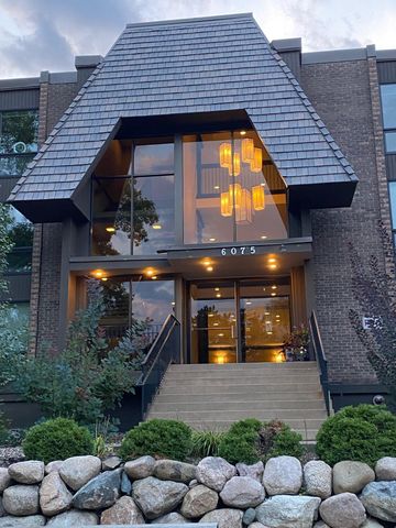 6075 Lincoln Drive 201, Edina, MN 55436