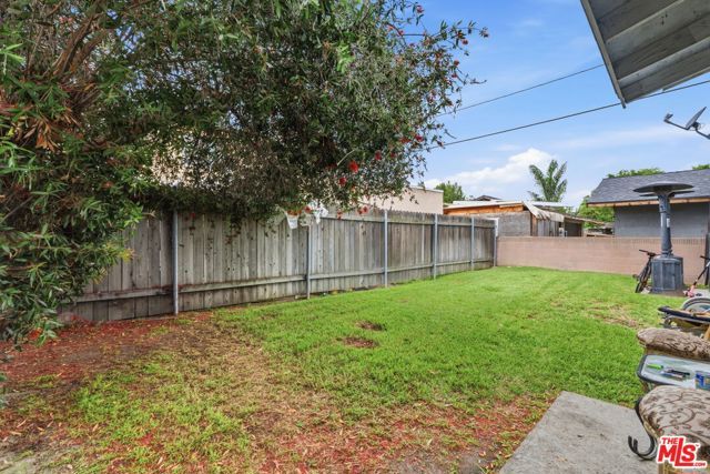 4242 Lavinia Avenue, Lynwood, CA 90262