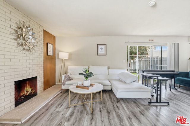 4242 Lavinia Avenue, Lynwood, CA 90262