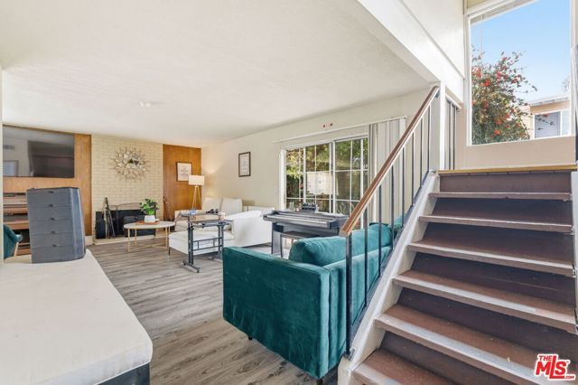 4242 Lavinia Avenue, Lynwood, CA 90262