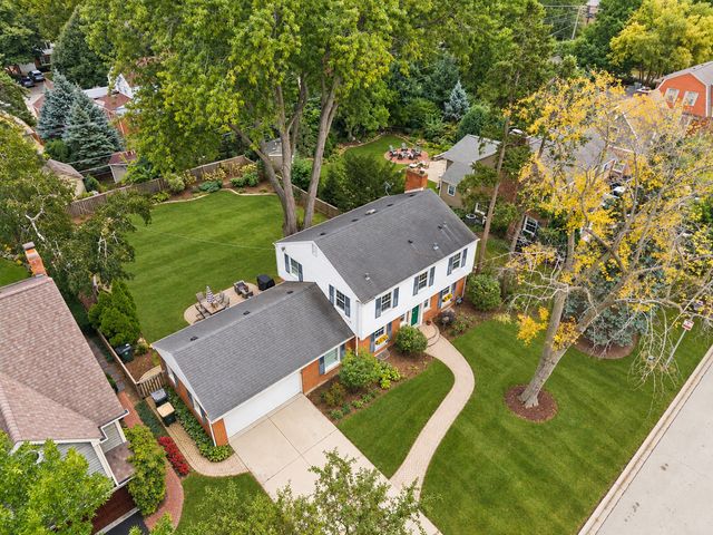 431 S Pine Avenue, Arlington Heights, IL 60005