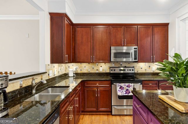2660 Colgan Court SE, Atlanta, GA 30317