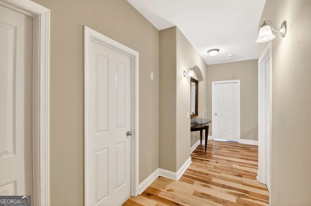 2660 Colgan Court SE, Atlanta, GA 30317