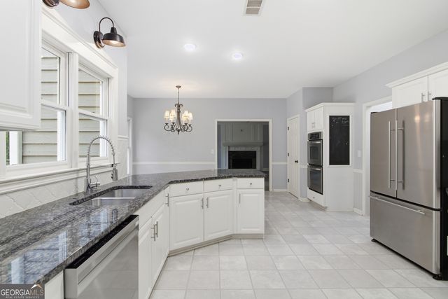 5117 Chipping Drive NW, Acworth, GA 30101