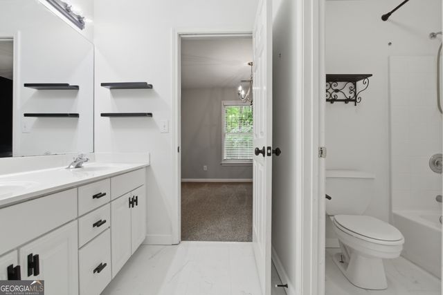 5117 Chipping Drive NW, Acworth, GA 30101