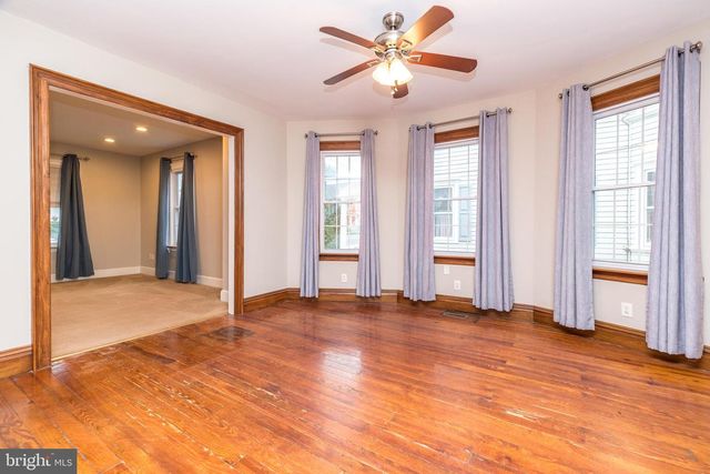 803 W BROAD ST, Quakertown, PA 18951