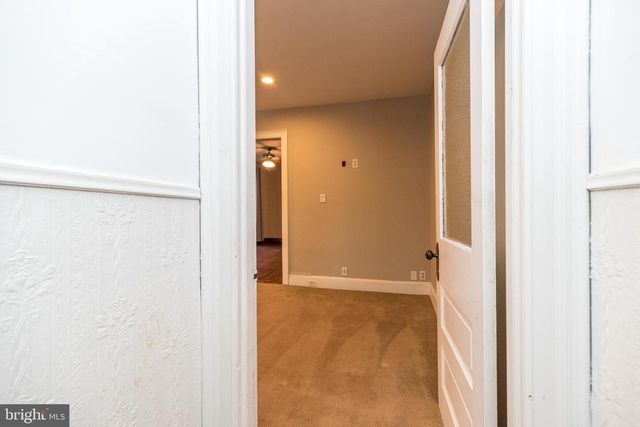 803 W BROAD ST, Quakertown, PA 18951