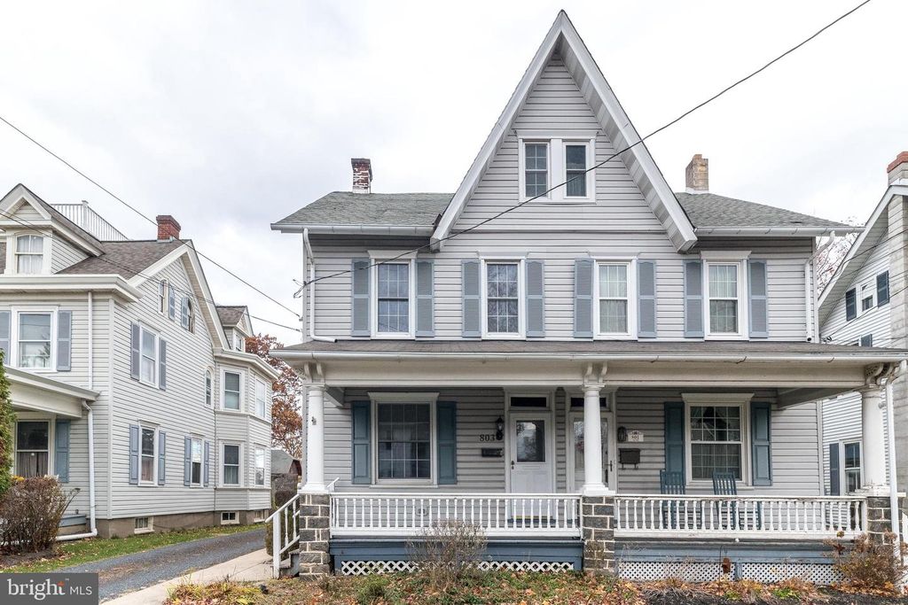 803 W BROAD ST, Quakertown, PA 18951