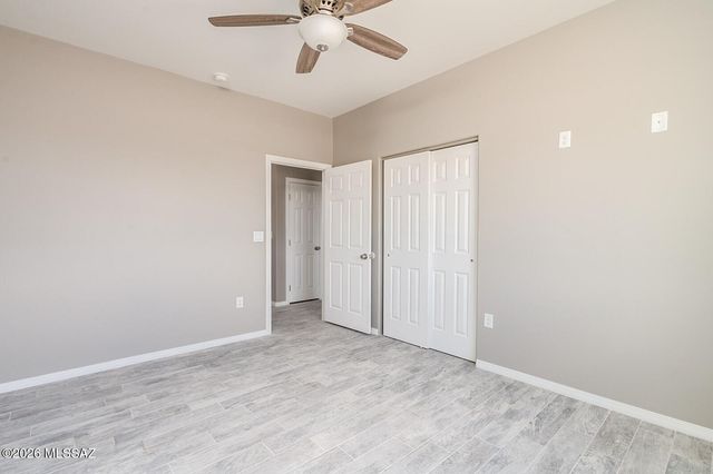 5930 N Placita Arroyo Plana, Tucson, AZ 85741