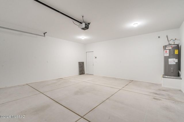 5930 N Placita Arroyo Plana, Tucson, AZ 85741