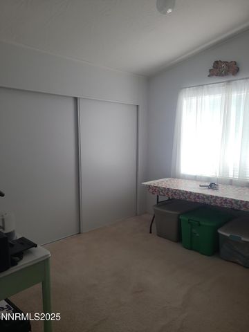 5211 Vanessa Drive, Fallon, NV 89406