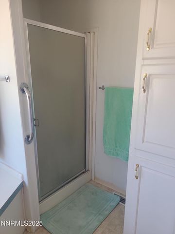 5211 Vanessa Drive, Fallon, NV 89406