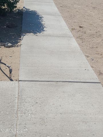 5211 Vanessa Drive, Fallon, NV 89406