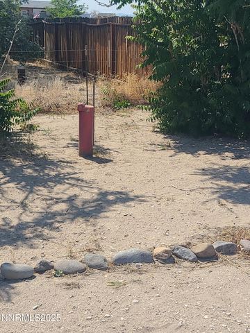 5211 Vanessa Drive, Fallon, NV 89406
