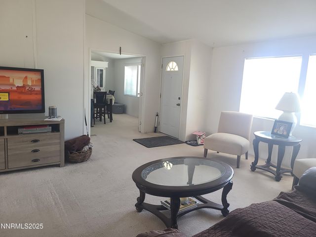 5211 Vanessa Drive, Fallon, NV 89406