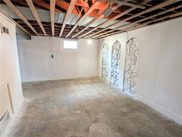 3012 S Hedges Avenue, Independence, MO 64052