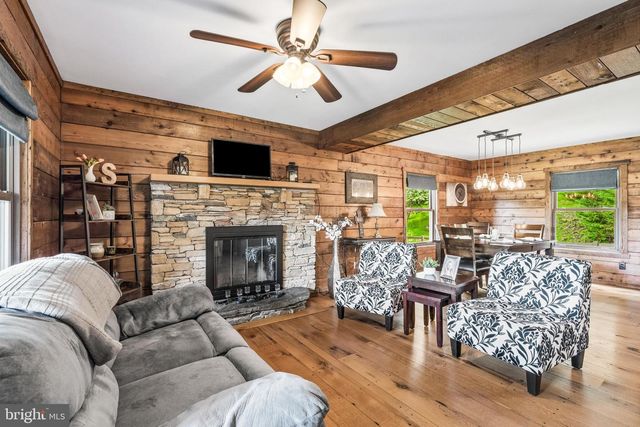 9124 HAWBOTTOM RD, Middletown, MD 21769