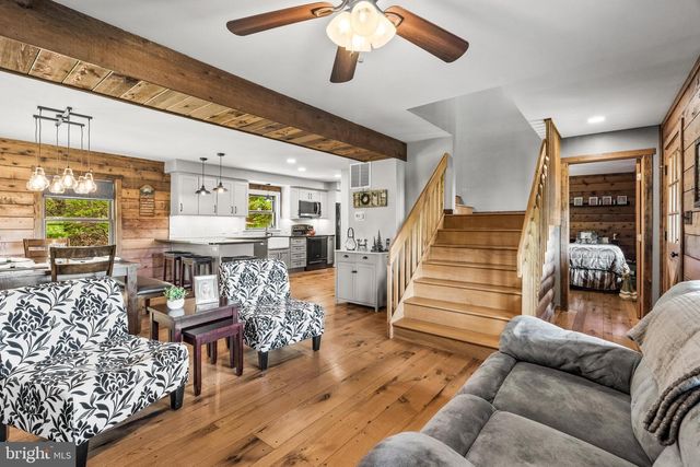 9124 HAWBOTTOM RD, Middletown, MD 21769