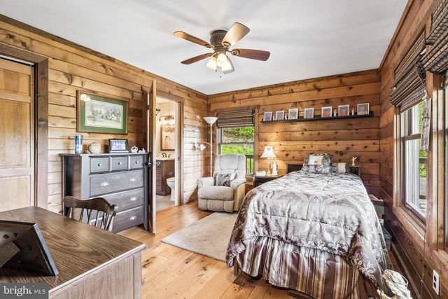 9124 HAWBOTTOM RD, Middletown, MD 21769