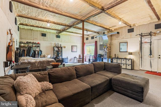 9124 HAWBOTTOM RD, Middletown, MD 21769