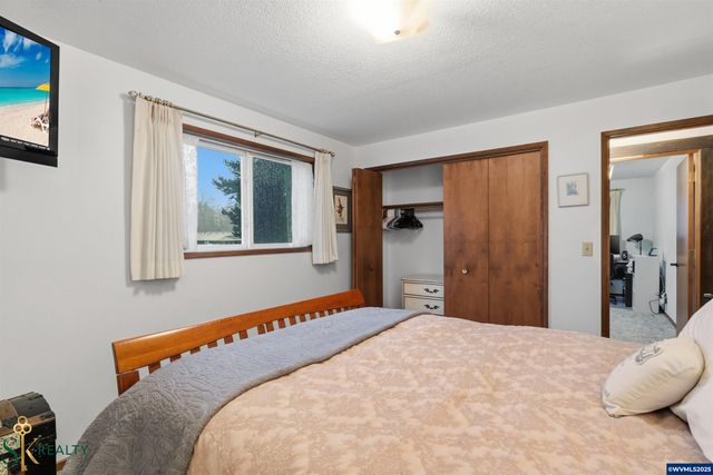 2555 NW Squire Pl, Albany, OR 97321