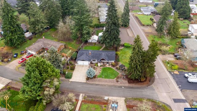 2555 NW Squire Pl, Albany, OR 97321
