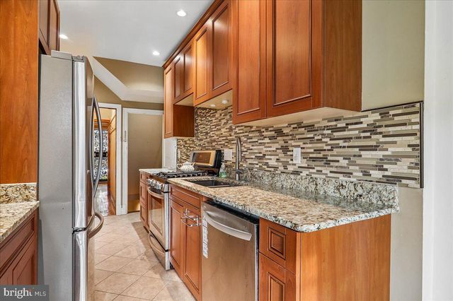 4429 3RD ST NW, Washington, DC 20011