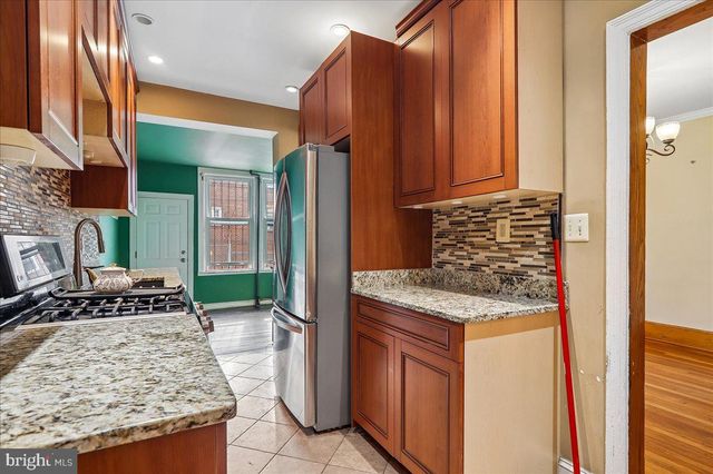 4429 3RD ST NW, Washington, DC 20011