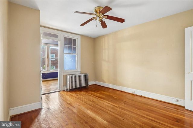 4429 3RD ST NW, Washington, DC 20011